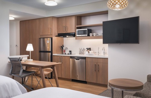 Civic Center Hotel | Element by Marriott Denver Downtown East