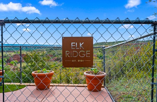 Manitou Springs House | Elk Ridge at Red Rock Canyon in Manitou Springs