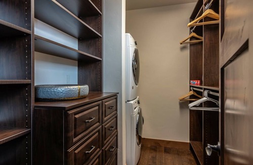 Steamboat Springs House | Emerald View | Luxe Decor & Mtn Modern Design | Tons of Room & Storage