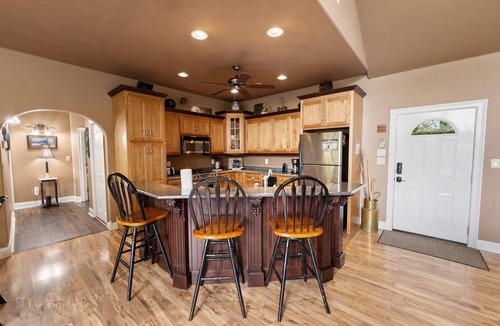 Sevierville Ski Chalet | Enchanted Primrose