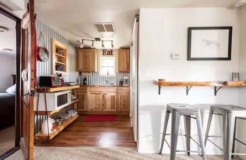 Woodland Park Cabin | Enjoyable 2-bedroom cabin in enchanting Woodland Park getaway License # 329434