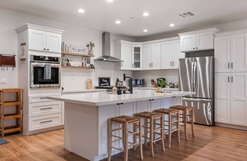 Country Club House | Escondido Oasis | Sleeps 10 + Hot Tub!