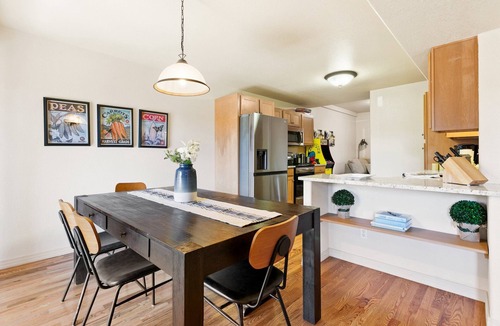 Northeast Colorado Springs House | Executive Townhouse To Stay