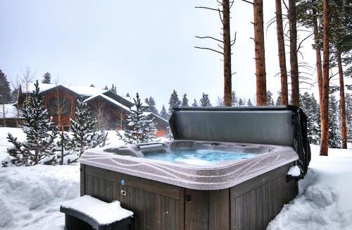 Warrior's Mark West House | Experience luxury in this 4-bedroom Cloud Cabin in Breckenridge!