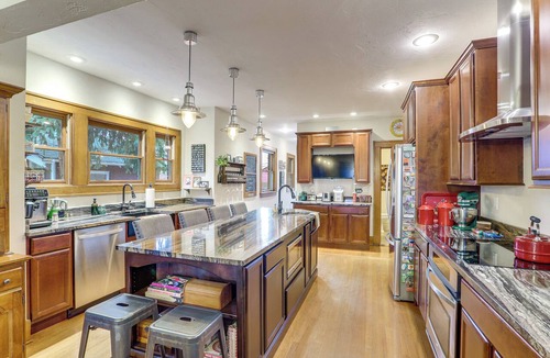 Berkeley House | Explore Denver! Welcoming Home w/Porch & Yard