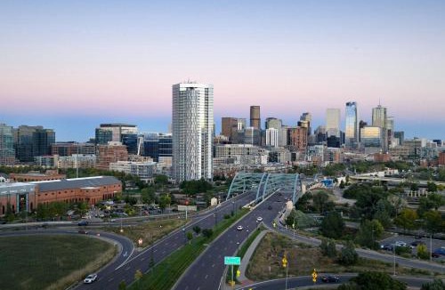 Highland Hotel | Fairfield Inn & Suites by Marriott Denver Downtown