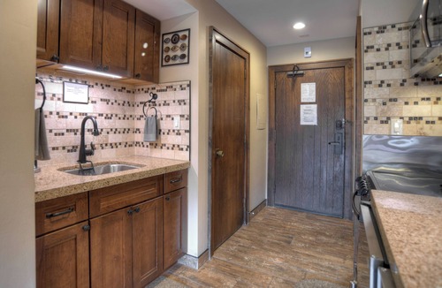 Purgatory Cabin | Falcon Crest | AC, Pool, Hot Tub, Golf & Ski