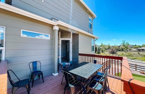 Gleneagle House | Falcon's Nest | hot tub/games/firepit/USAFA