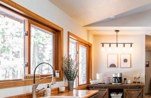 Black Hawk House | Family-Friendly | BBQ | Kayaks | Fishing Lakes