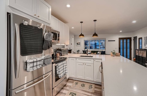 Lamar Heights Area House | Family Friendly Retreat w/Game Room & Yard
