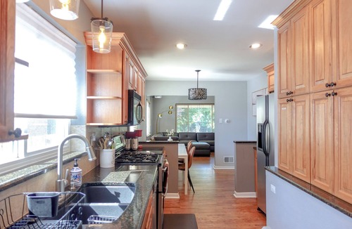 Cory House | Family-friendly Retreat 29-night Minimal