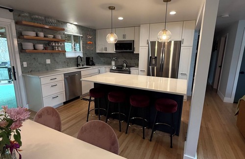 Baseline Sub House | Family home by CU