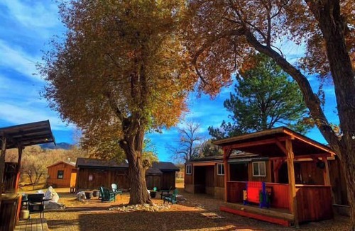 Howard House | Family Motel Room on Ark River - 2 beds - 15 min to Salida