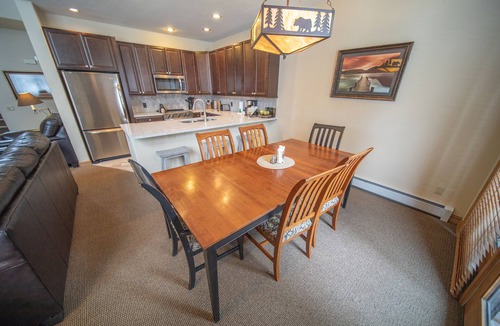 Mountain House House | Family Retreat | Garage for Bikes, Hot Tub, Views