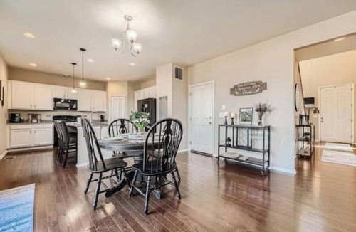Castle Rock House | Family Retreat w/Large Yard/Fireplace/Gym between Castle Rock and Parker