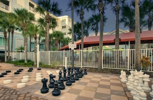 Florida Central Atlantic Coast House | Florida Escape! 4 Amazing Queen Units for 16 Guests, Pool, Many Amenities