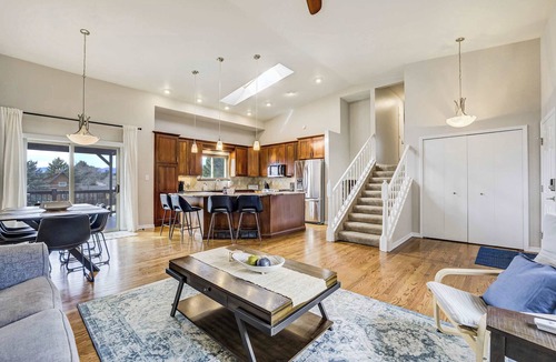 Park Vista House | Foxwood Acres! Hot Tub & Deck Mountain Views Home
