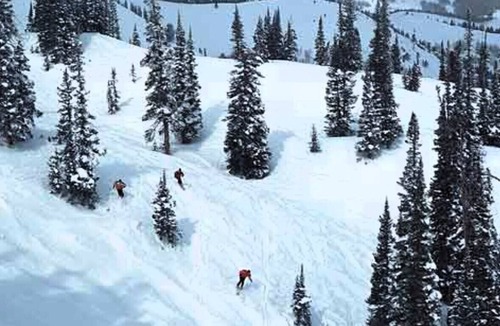 Mountain Village Resort | Franz Klammer Lodge Ski Resort - Cosy, Rustic 3-bedroom suite for 8 people