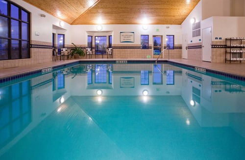 Maple Grove Condo | Free Breakfast. Pool & Hot Tub. Gym. Great Location! Near Albertville Premium Outlets