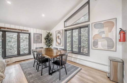 Vail Ski Chalet | Frenchies Chalet Lux | Mnt Views & Free Town Bus
