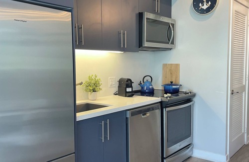 Innisfil Apartment | FRIDAY HARBOUR WATERFRONT CHIC GETAWAY