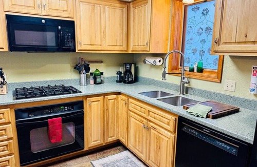 Durango House | Garden Home: Private Home Downtown Durango