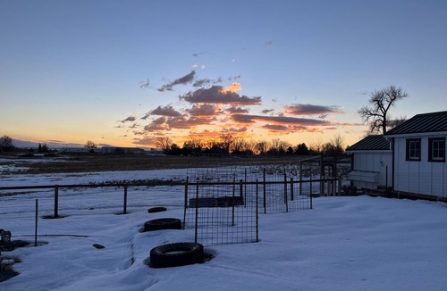 Johnstown RV Rental | Glampsite getaway near Loveland!