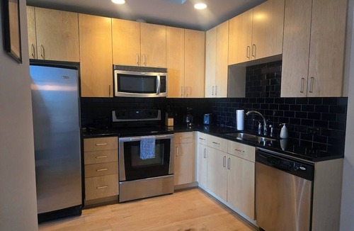 LoDo Condo | Glass House 21st Floor Condo with Amazing View
