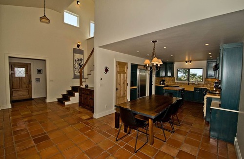 Baca Grande Bed & Breakfast | Goldmine Mountain and Sky Retreat