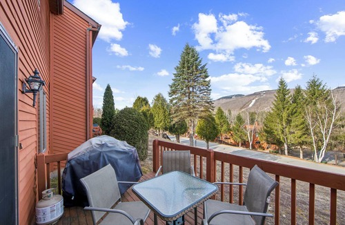 North Creek House | Gore Mountain | Indoor Pool + Sauna | Quick Silver, Echo & Pete Gay