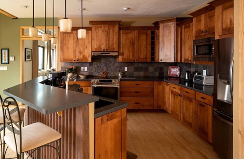 Coal Creek Cabin | Gorgeous Cabin with Amazing Views in Golden, Colorado