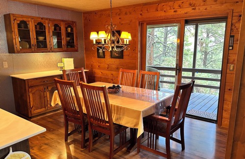 Idlewild Estates House | Gorgeous Ouray Cabin: Mountain View, Secluded, Sleep 10, Convenient, STR12024018