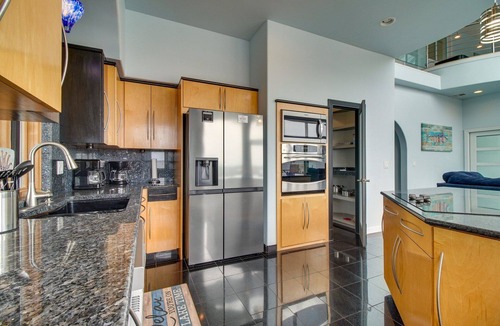 Dennis House | Grand Blue House Pool Hot Tub Theater Lakefront Sleeps 16
