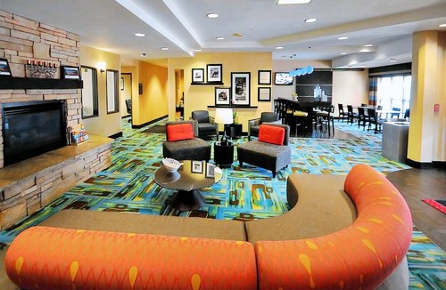 Glenwood Springs Hotel | Hampton Inn Glenwood Springs