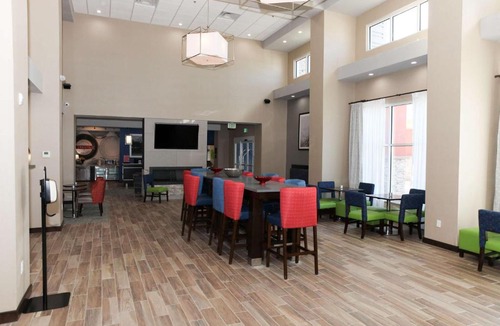 Lafayette Hotel | Hampton Inn & Suites Lafayette