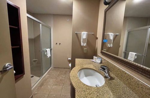 Glenwood Springs Hotel | Hampton Inn & Suites Rifle