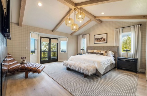 Morrison House | Haven Above The City - Red Rocks Retreat+Games, Hot tub, Family-friendly, VIEWS!