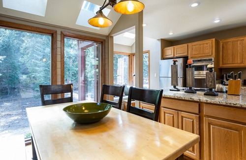 Baldy Mountain House | Heartstone Hideaway Home: Hot Tub, Dog Friendly