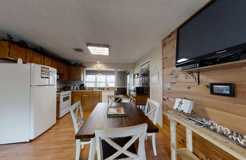Pigeon Forge Cabin | Heaven's Door