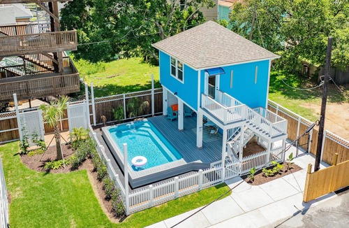 San Jacinto House | Hidden Paradise = Beautiful Home + Casita + Heated Pool