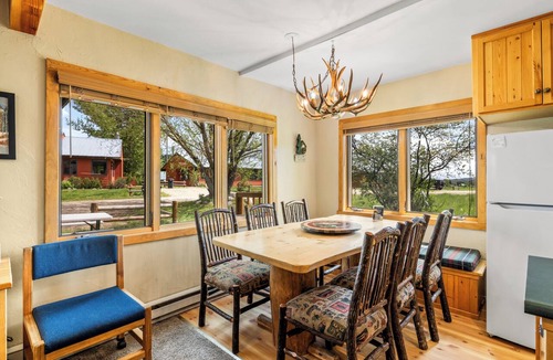 Clark Ski Chalet | Hiker - Rare gem in an outdoorsman's paradise