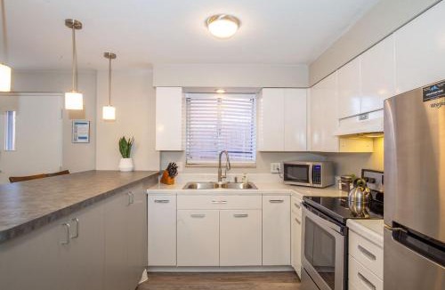 Old Town Apartment | Hip & Urban Condo near the Heart of Old Town