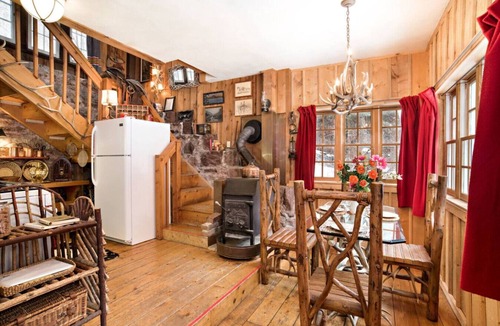 Redstone Cottage | Historic Cottage on Private Estate, Pool & Tennis, Dog Friendly!