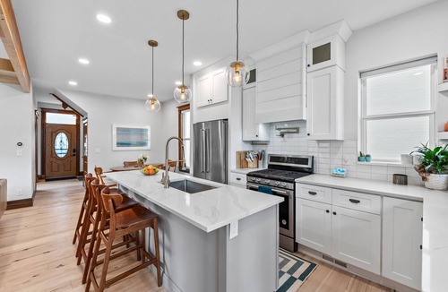 Whittier House | Historic Whittier Neighborhood - Near City Park & Golf - Fenced Yard