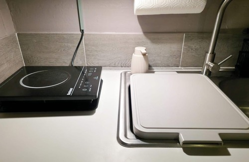 Centennial House | Home Away From Home! Beautiful Private Guest House