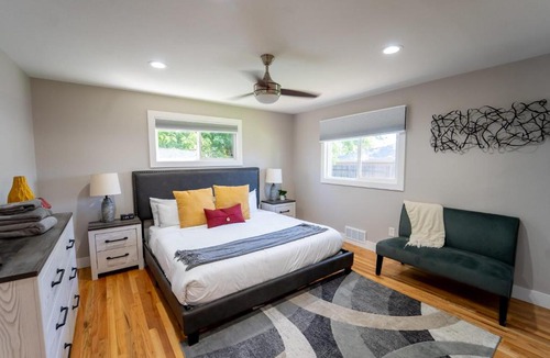 Lamar Heights Area House | Hot Tub and Pool Table in Large Arvada Home