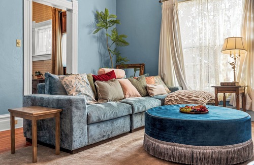 West Highland House | Hot tub, Fire Pit - Serene Victorian Home Steps From Restaurants and Shops