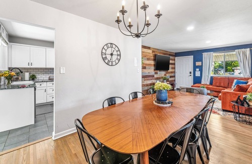 Arvada Plaza Area House | Hot Tub + Games | Epic 6BR Group Home in Arvada