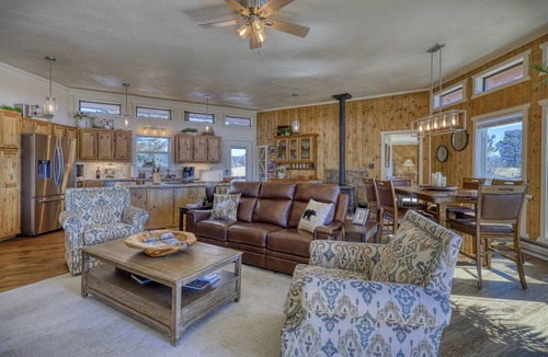 Pagosa Springs House | Hot Tub, Mountain & Lake Views, on Golf Course w/a Prime Location!