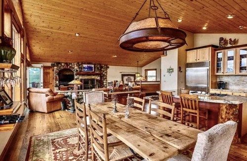 Mount Crested Butte House | Hot Tub with Amazing Views- 7min to town/resort